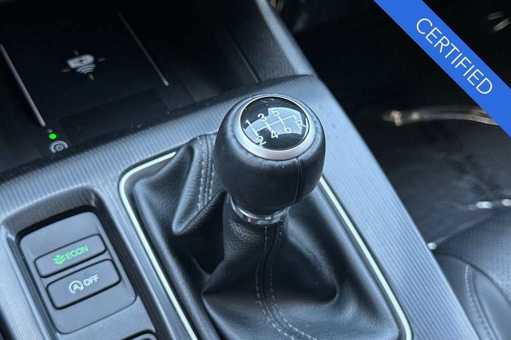 2024 Honda Civic Hatchback Sport Touring - Photo 25