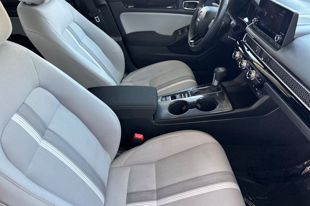2025 Honda Civic Sport - Photo 16