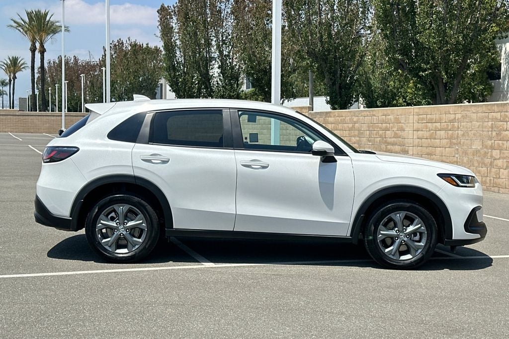 2026 Honda HR-V LX