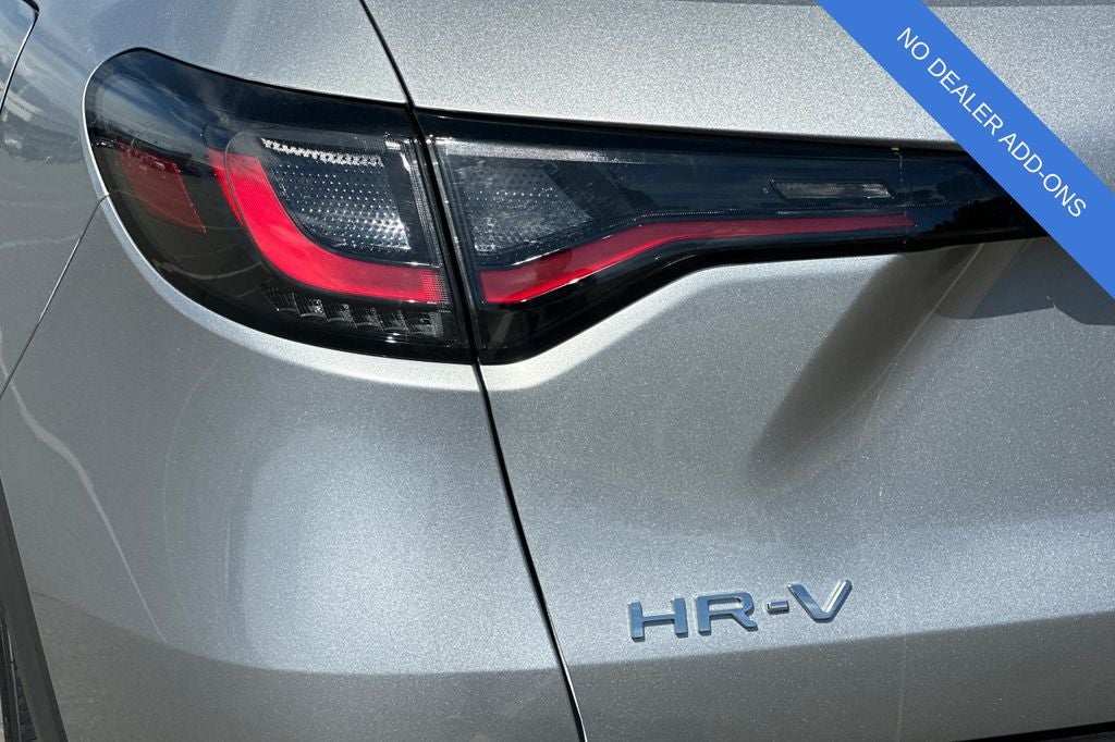 2025 Honda HR-V LX