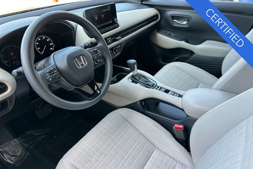 2025 Honda HR-V LX