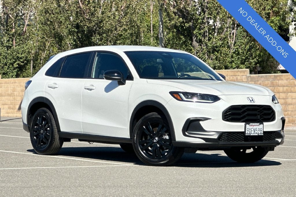 2026 Honda HR-V Sport - Photo 2
