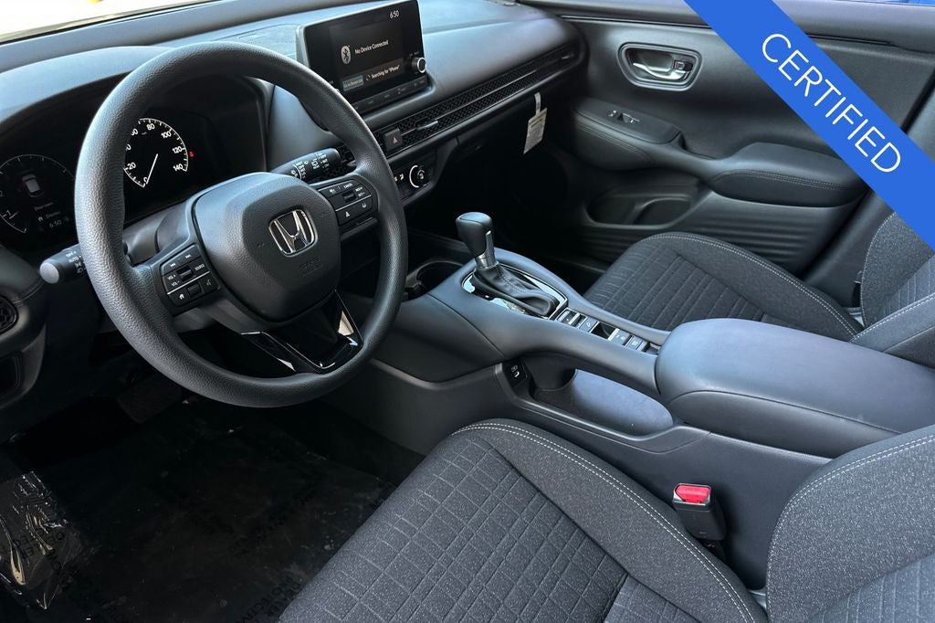 2025 Honda HR-V LX