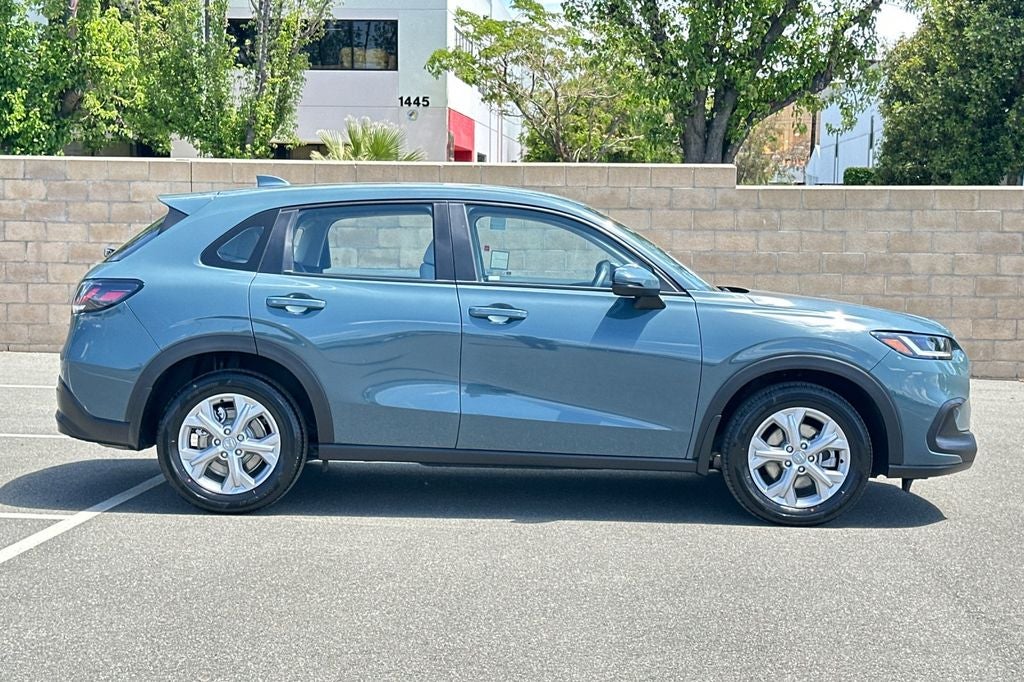 2025 Honda HR-V LX