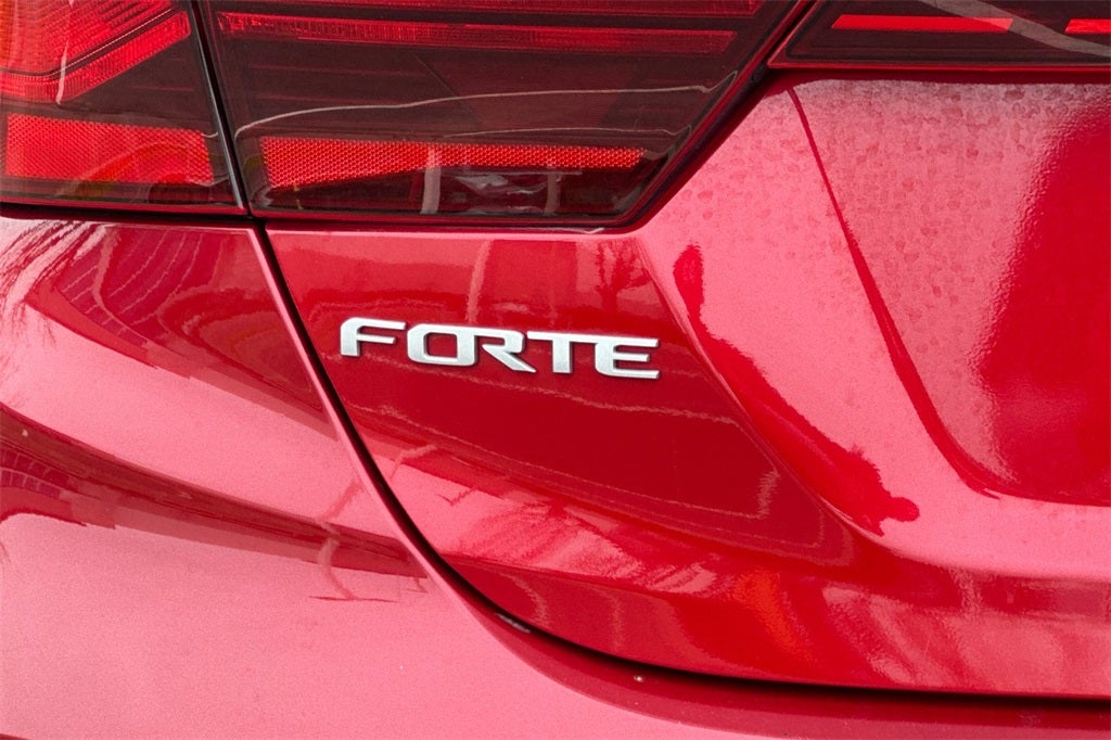 2024 Kia Forte LXS
