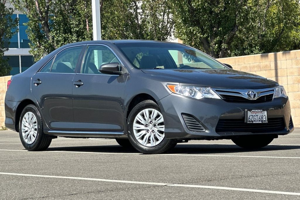 2013 Toyota Camry LE