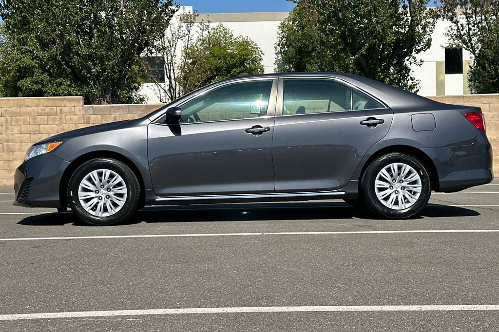 2013 Toyota Camry LE