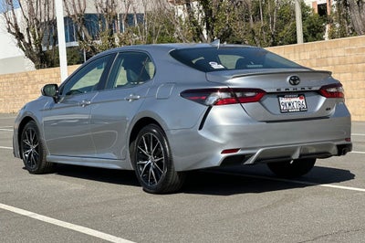 2024 Toyota Camry SE