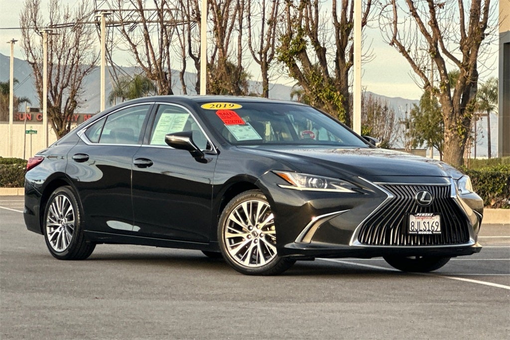 2019 Lexus ES 350
