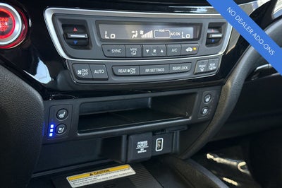 2023 Honda Passport Elite
