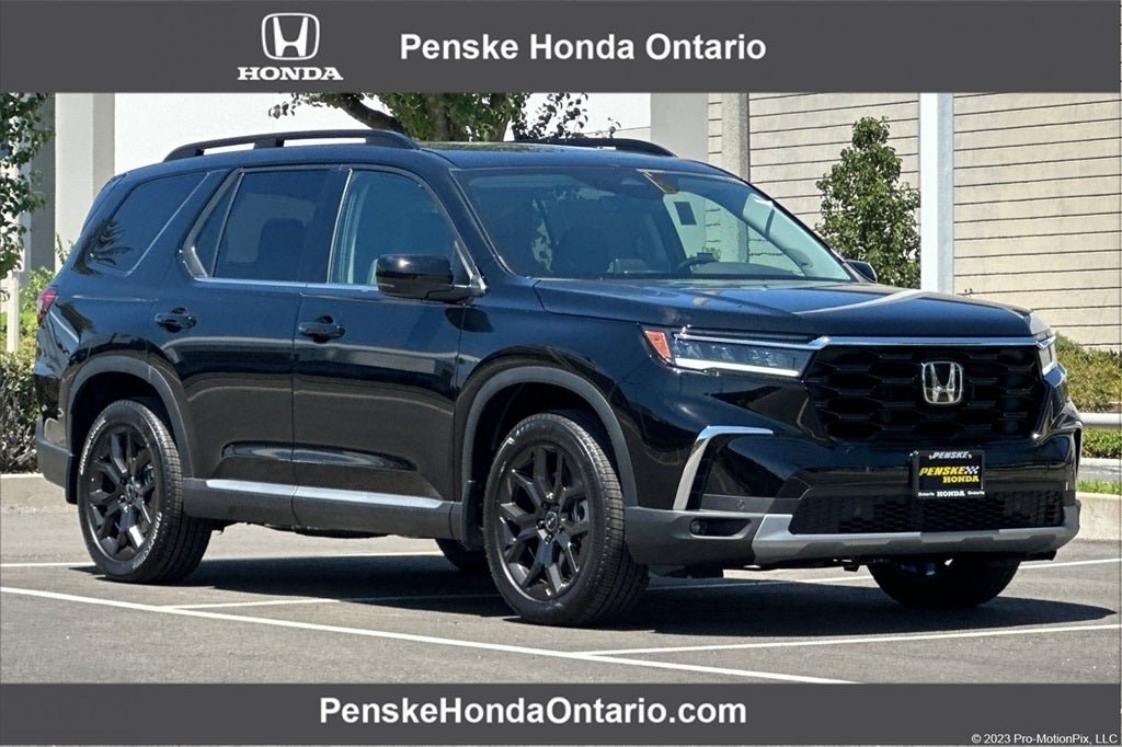 2025 Honda Pilot Touring