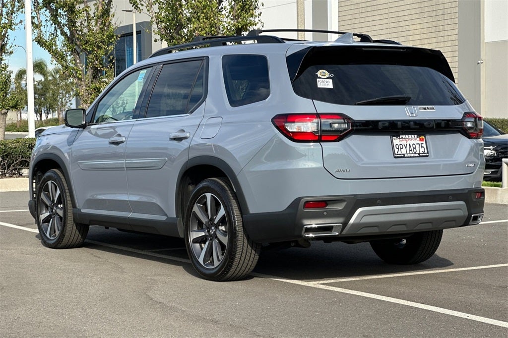 2025 Honda Pilot Elite