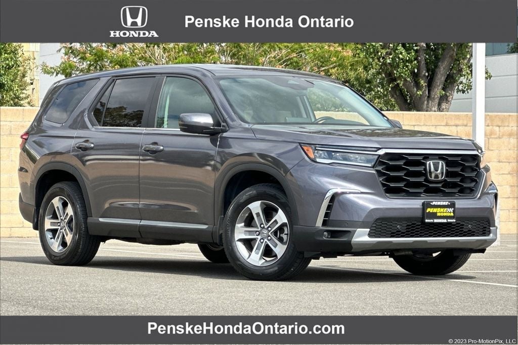 2024 Honda Pilot EX-L 7-Occupant 2WD's photo
