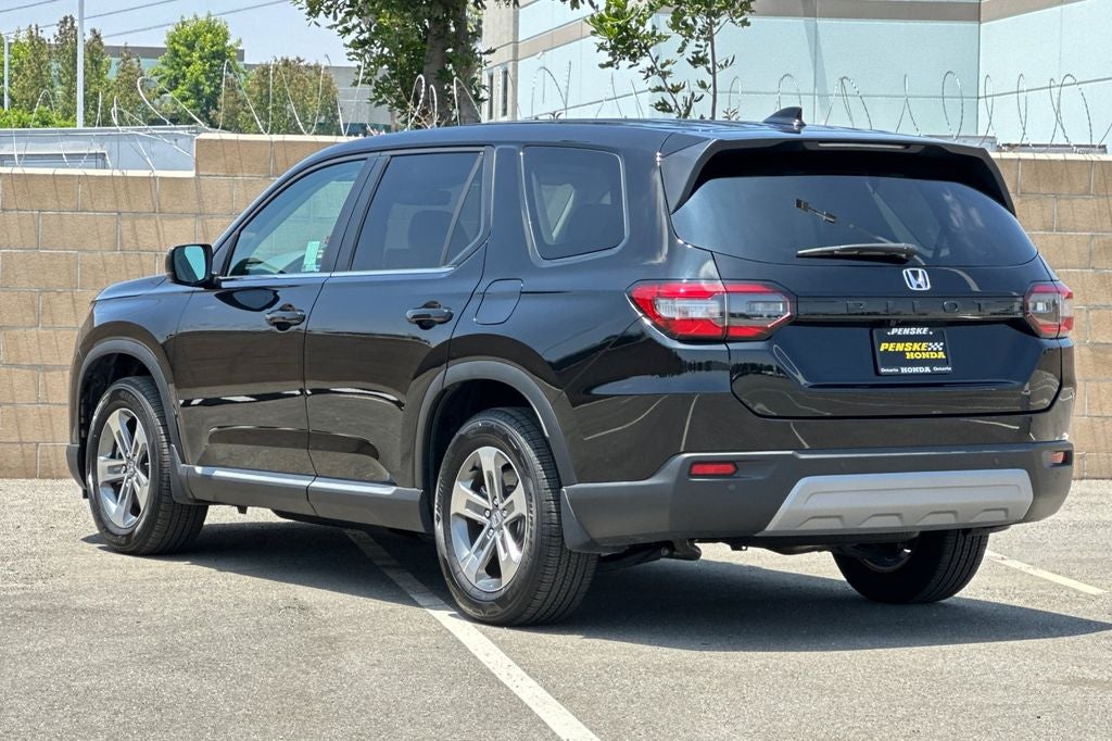 2023 Honda Pilot EX-L 7 Passenger