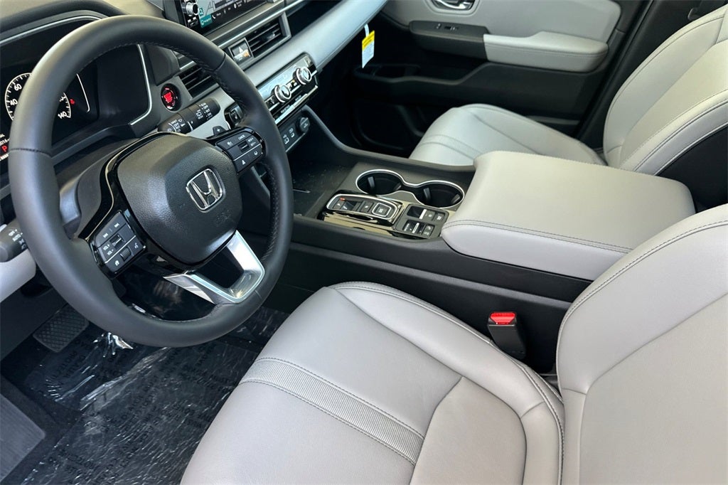 2025 Honda Pilot Touring+