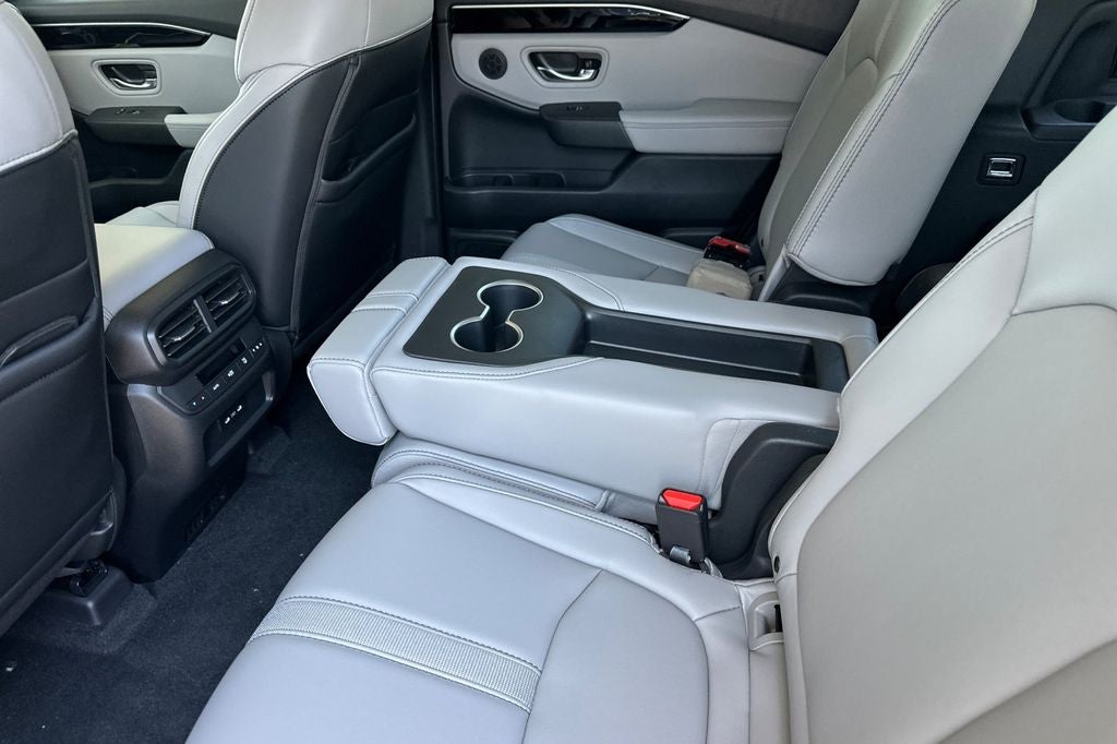 2025 Honda Pilot Touring+