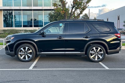 2025 Honda Pilot Touring