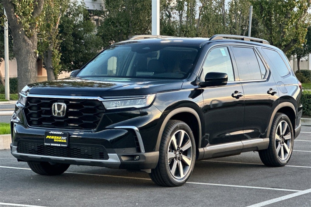 2025 Honda Pilot Touring