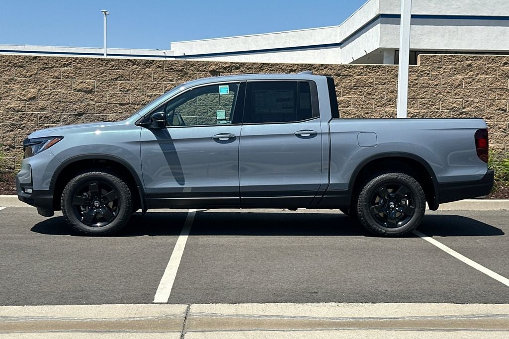 2025 Honda Ridgeline Black Edition