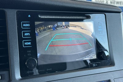 2017 Toyota Sienna XLE 8 Passenger
