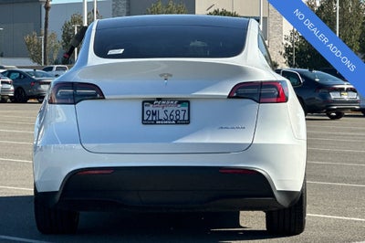 2024 Tesla Model Y Long Range