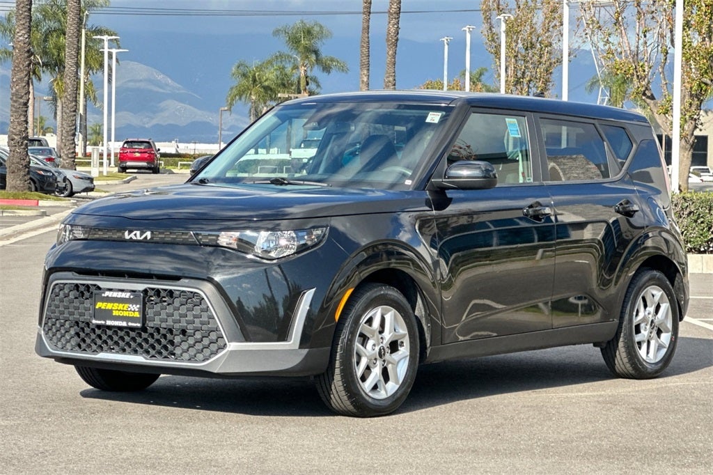 2024 Kia Soul LX