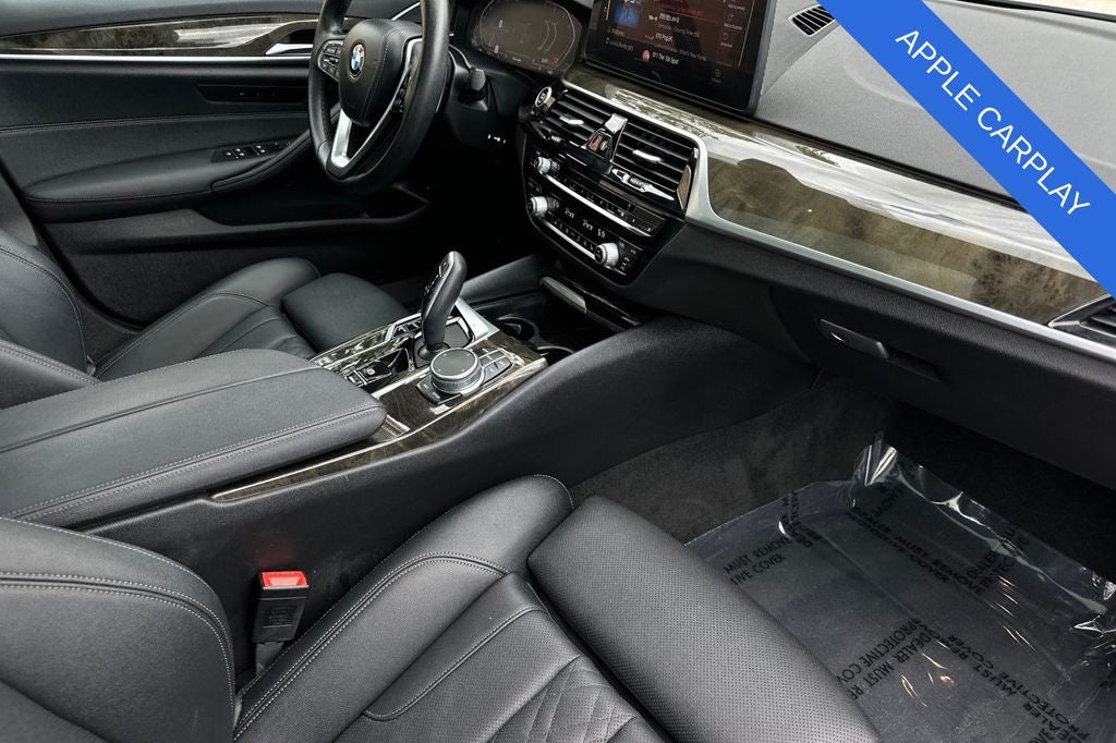 2022 BMW 5 Series 530i