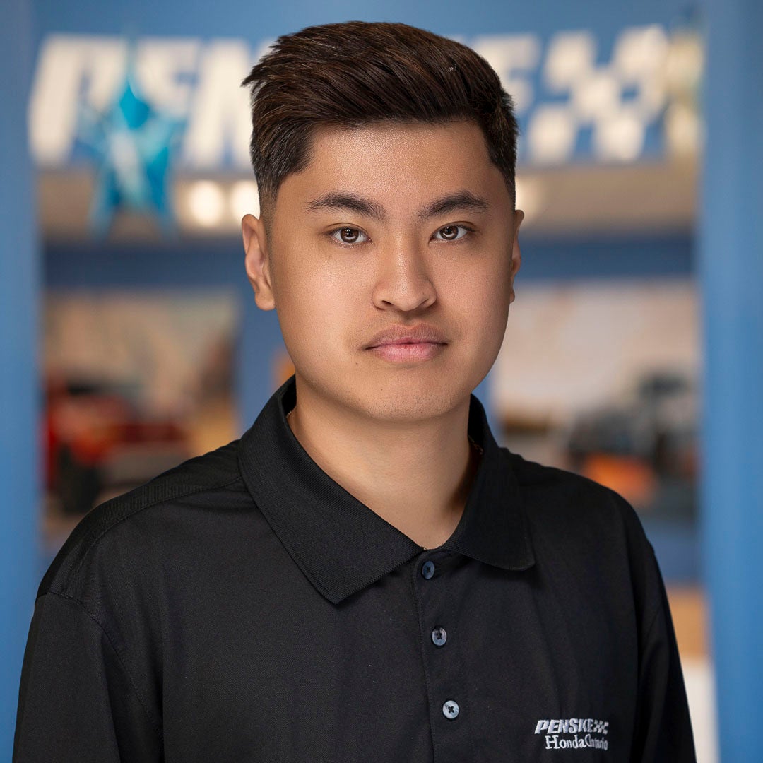 Travis Hoang